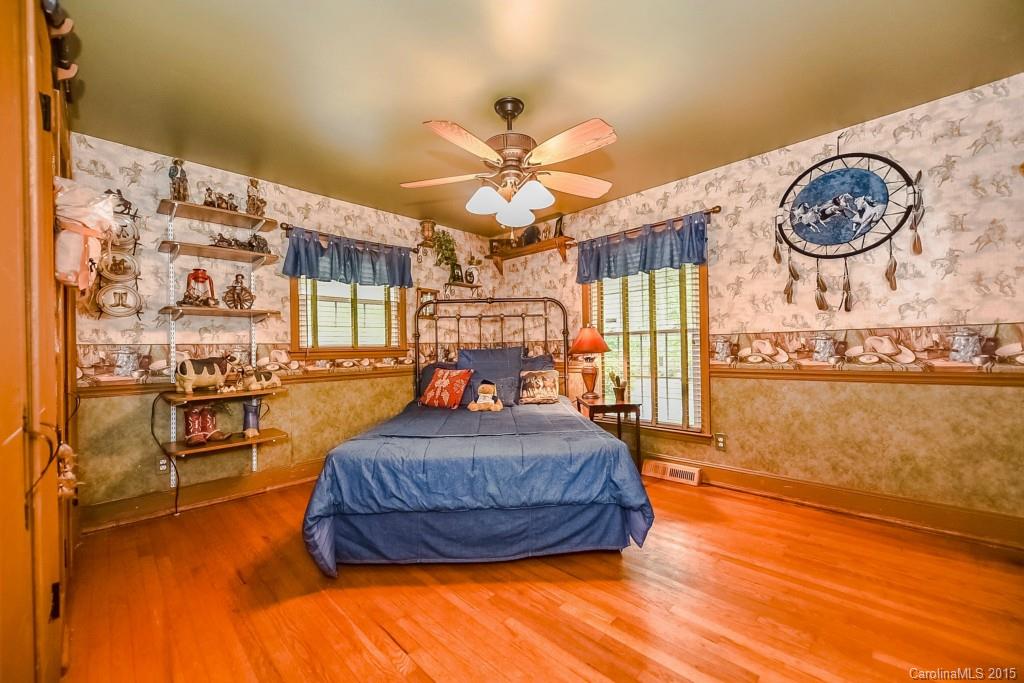 Montclaire - Residential