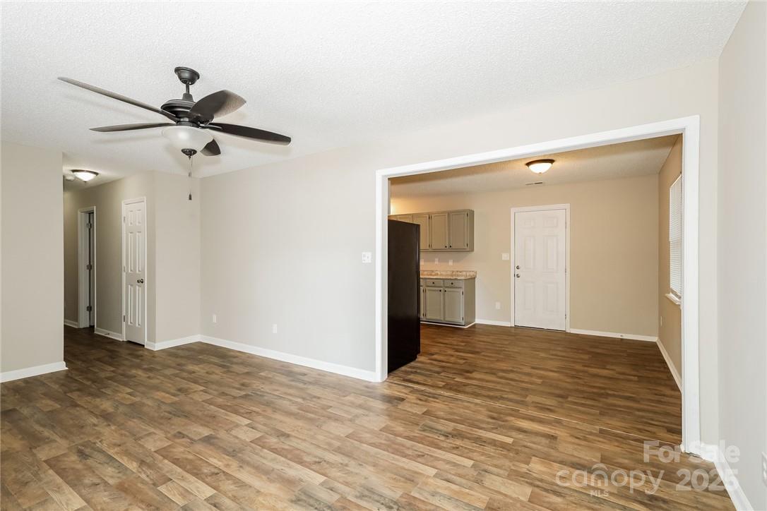 201 Killian Circle