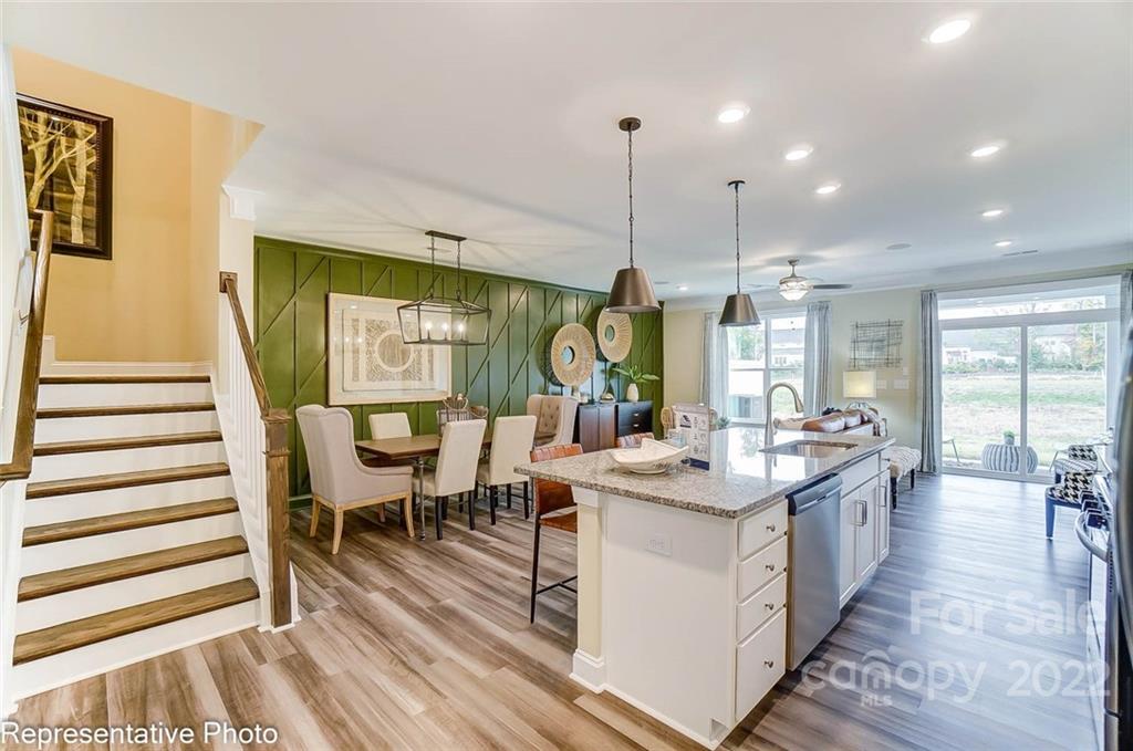 Harrisburg Village - Residential