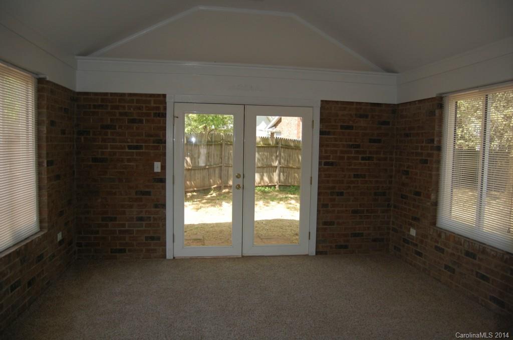 Ashe Croft - Residential Lease