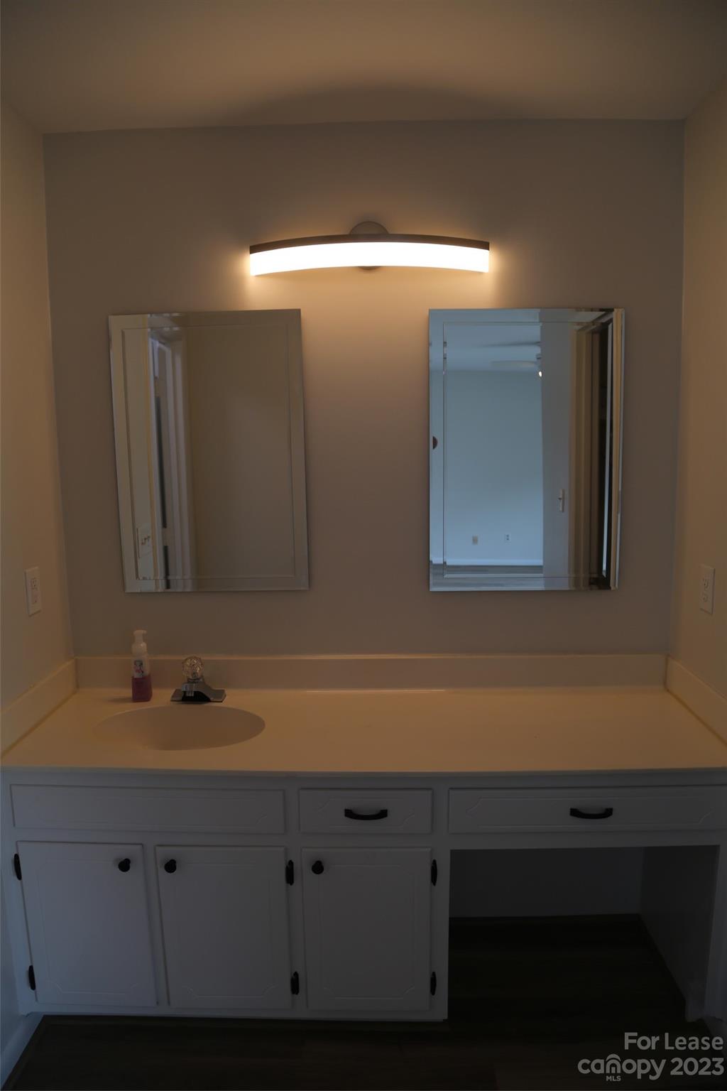 Mariner Villas - Residential Lease