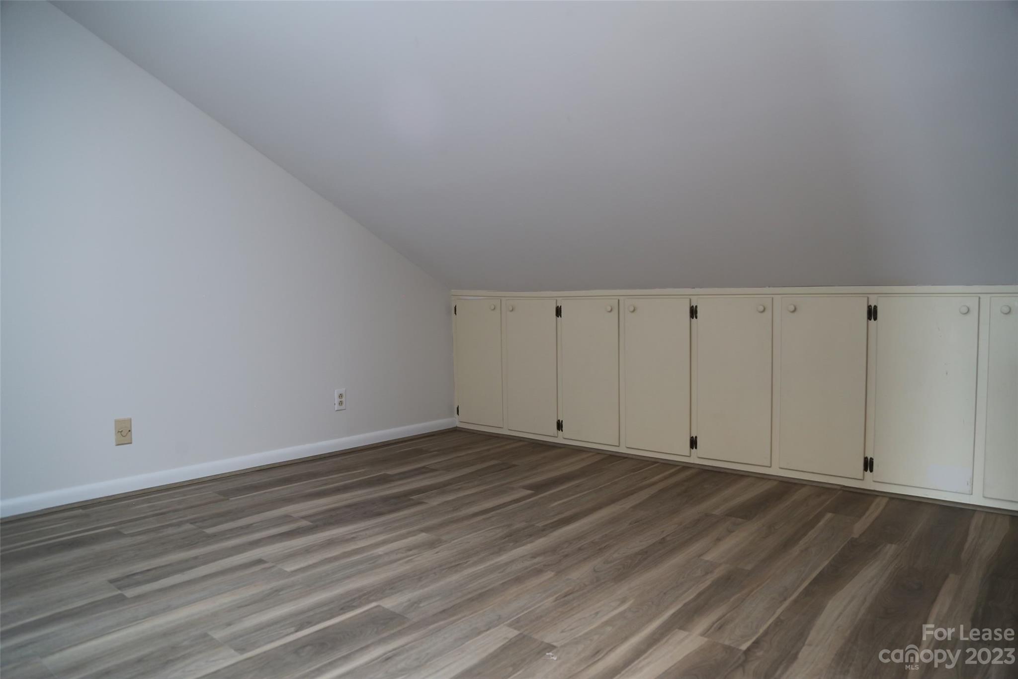 Mariner Villas - Residential Lease