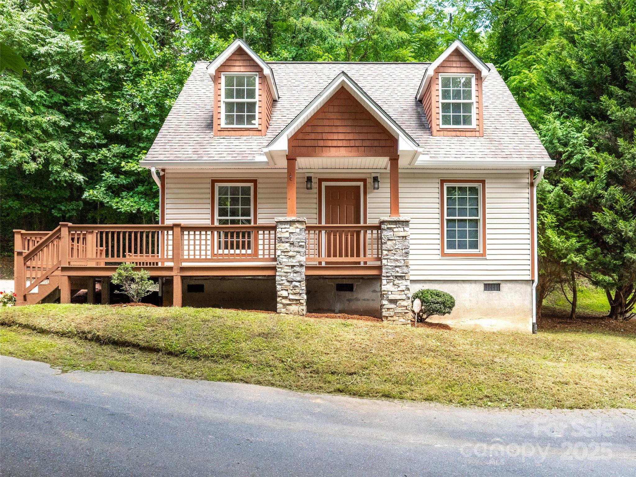 15 Stone Cottage Road