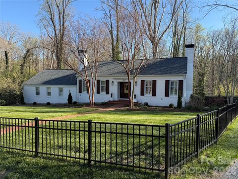 507 Riverside Drive Morganton NC 28655