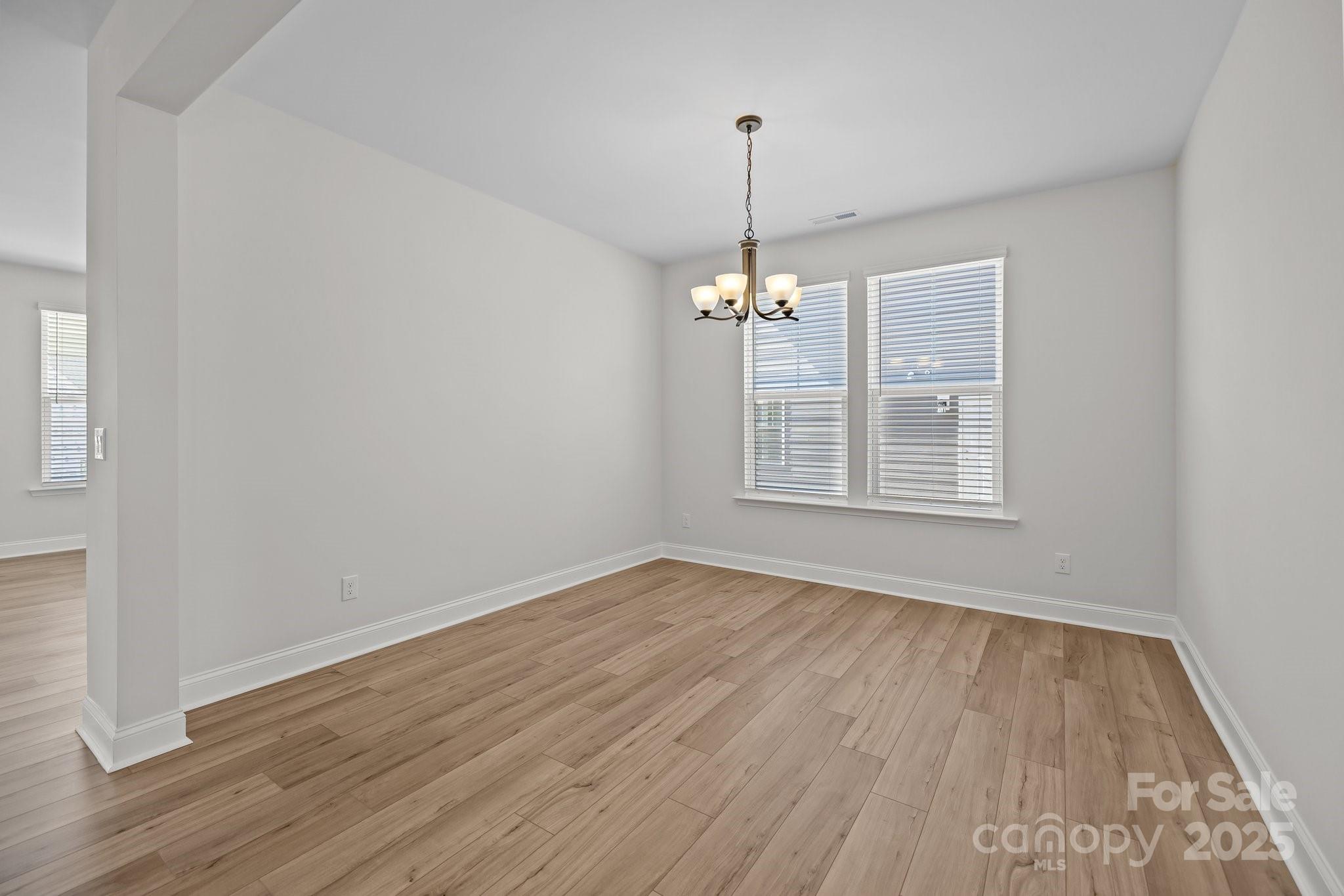 Lakeside Glen - Residential