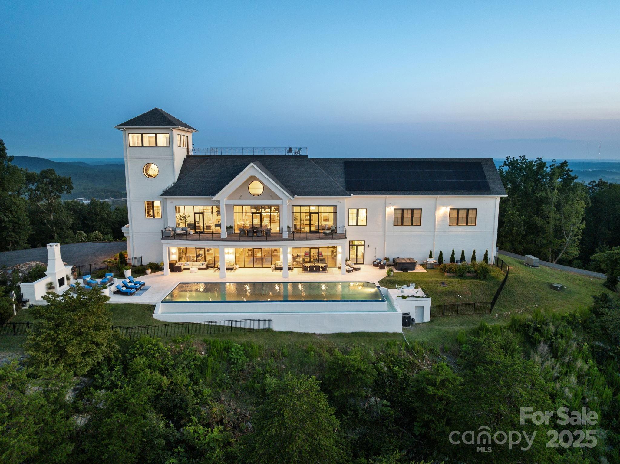 1475 Fawn Drive