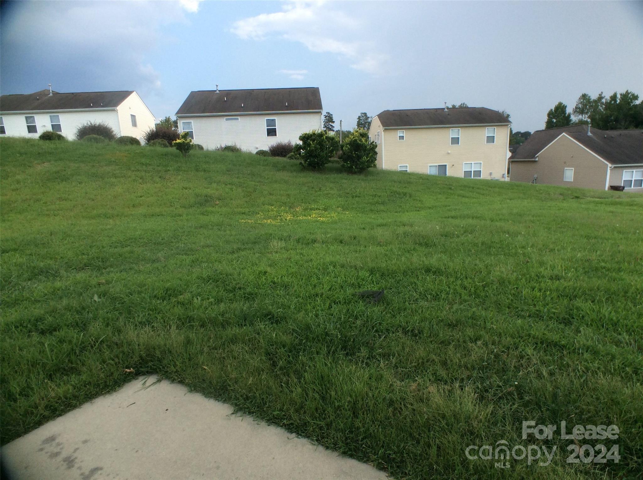 Avery Glen - Residential Lease