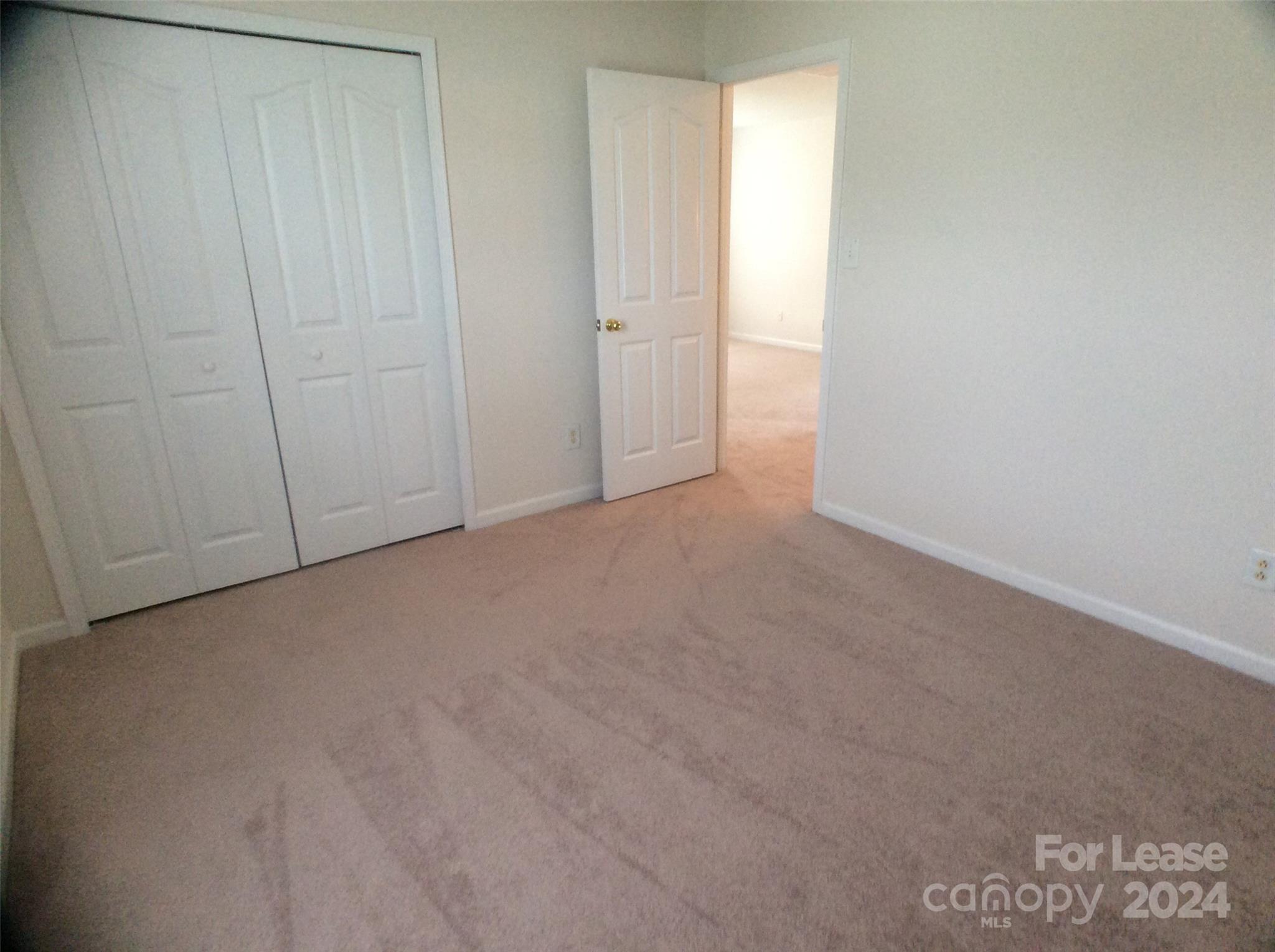 Avery Glen - Residential Lease