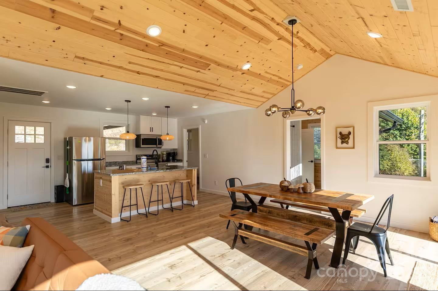 4612 Shulls Mill Road