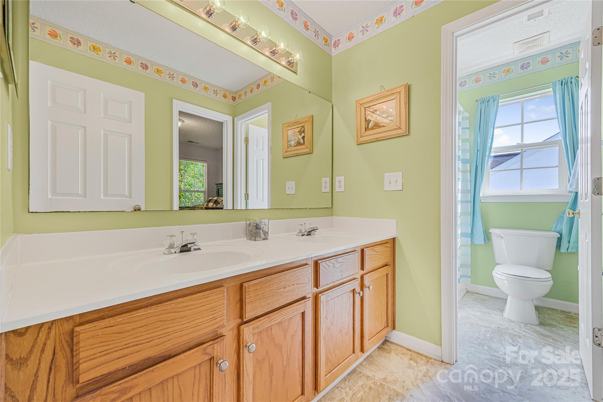 Amber Woods - Residential