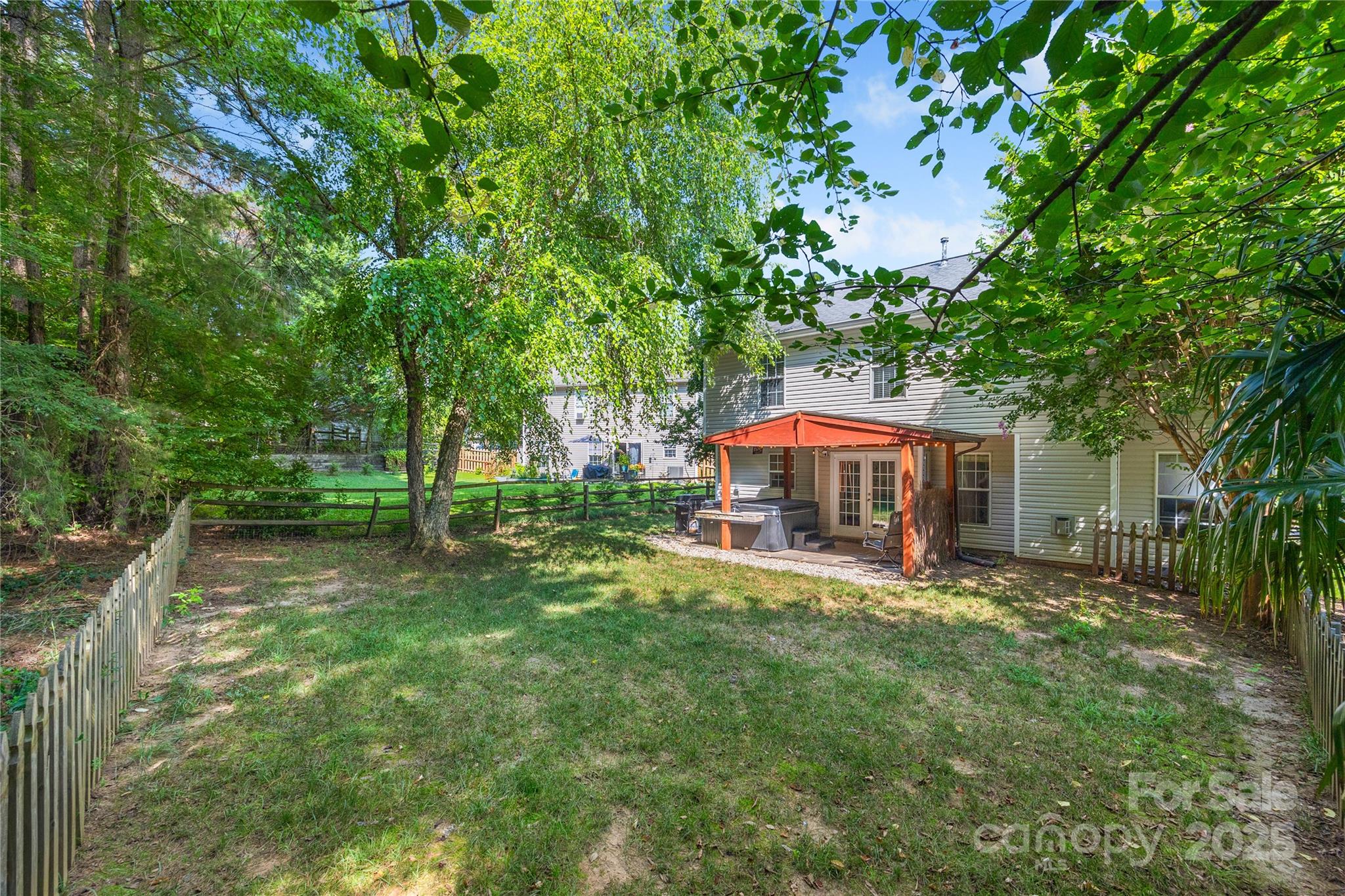 Amber Woods - Residential