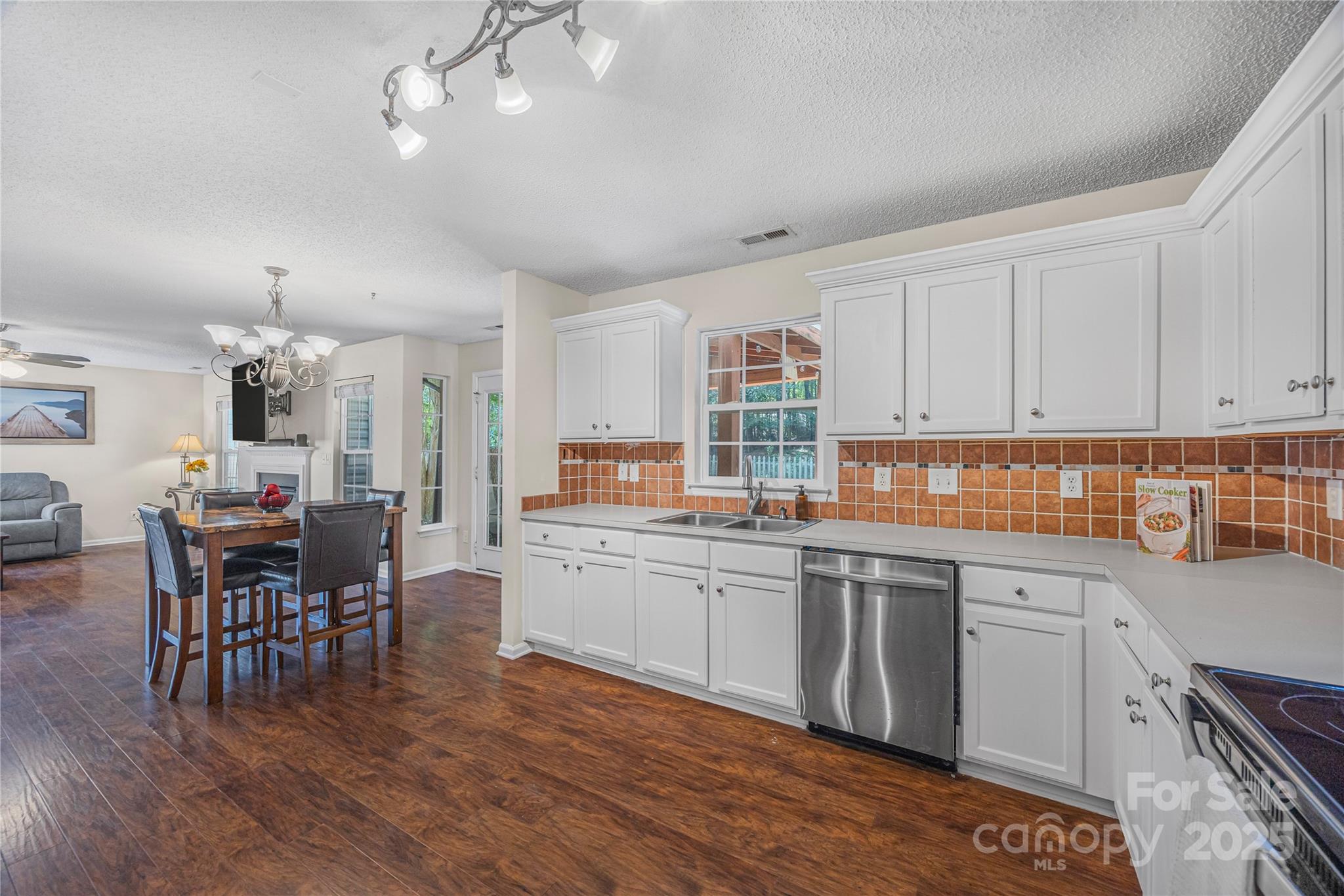 Amber Woods - Residential