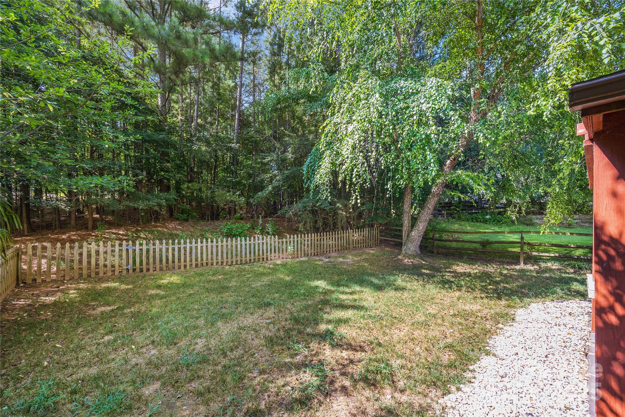 Amber Woods - Residential