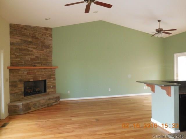 Connestee Falls - Residential