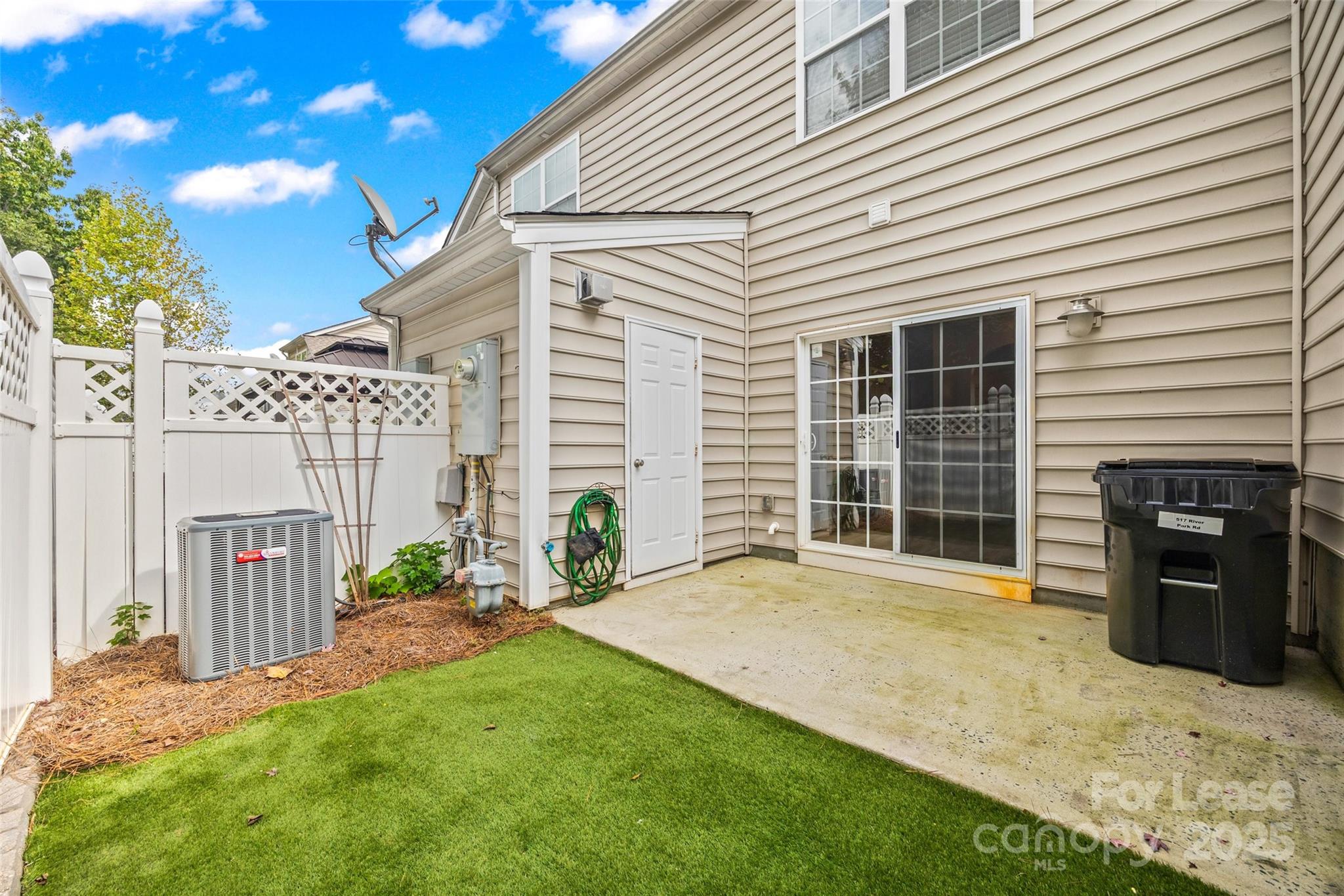 Waters Edge - Residential Lease