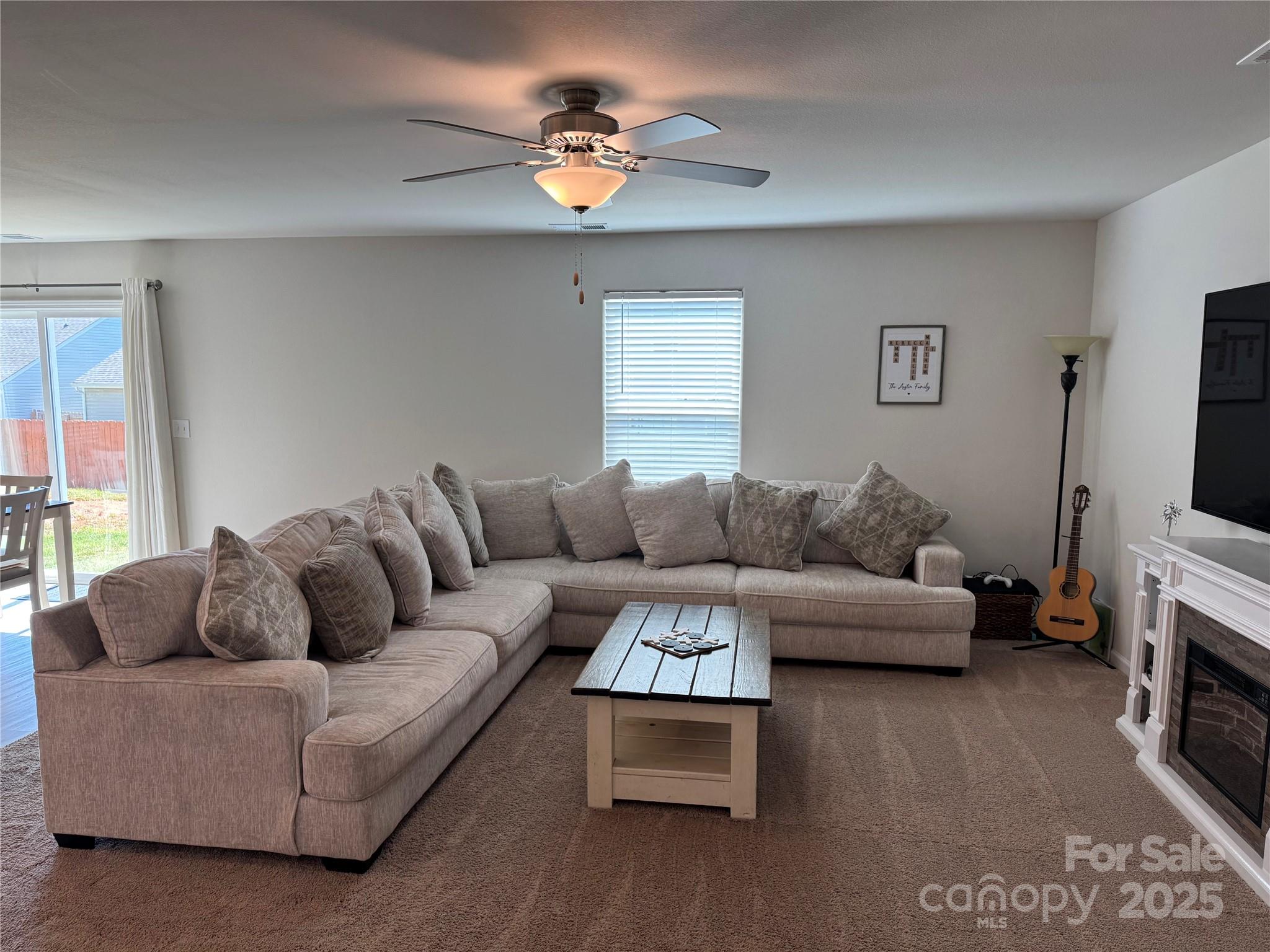 811 Constantine Road