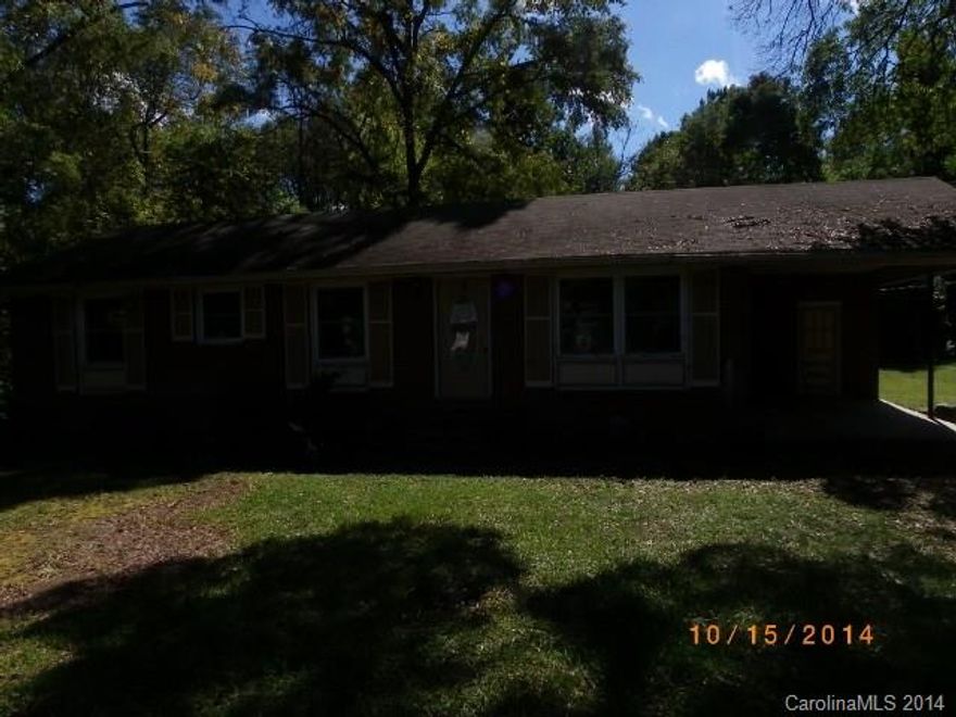 Brick Ranch close to downtown Rock Hill.