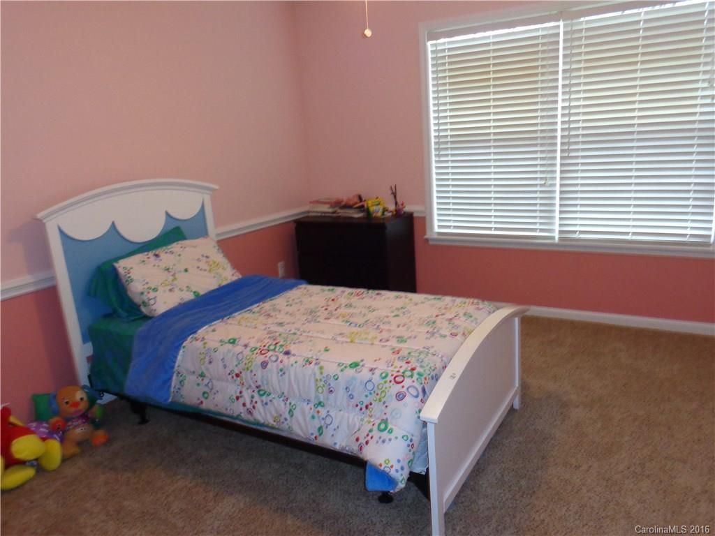 Hallmark Glen - Residential