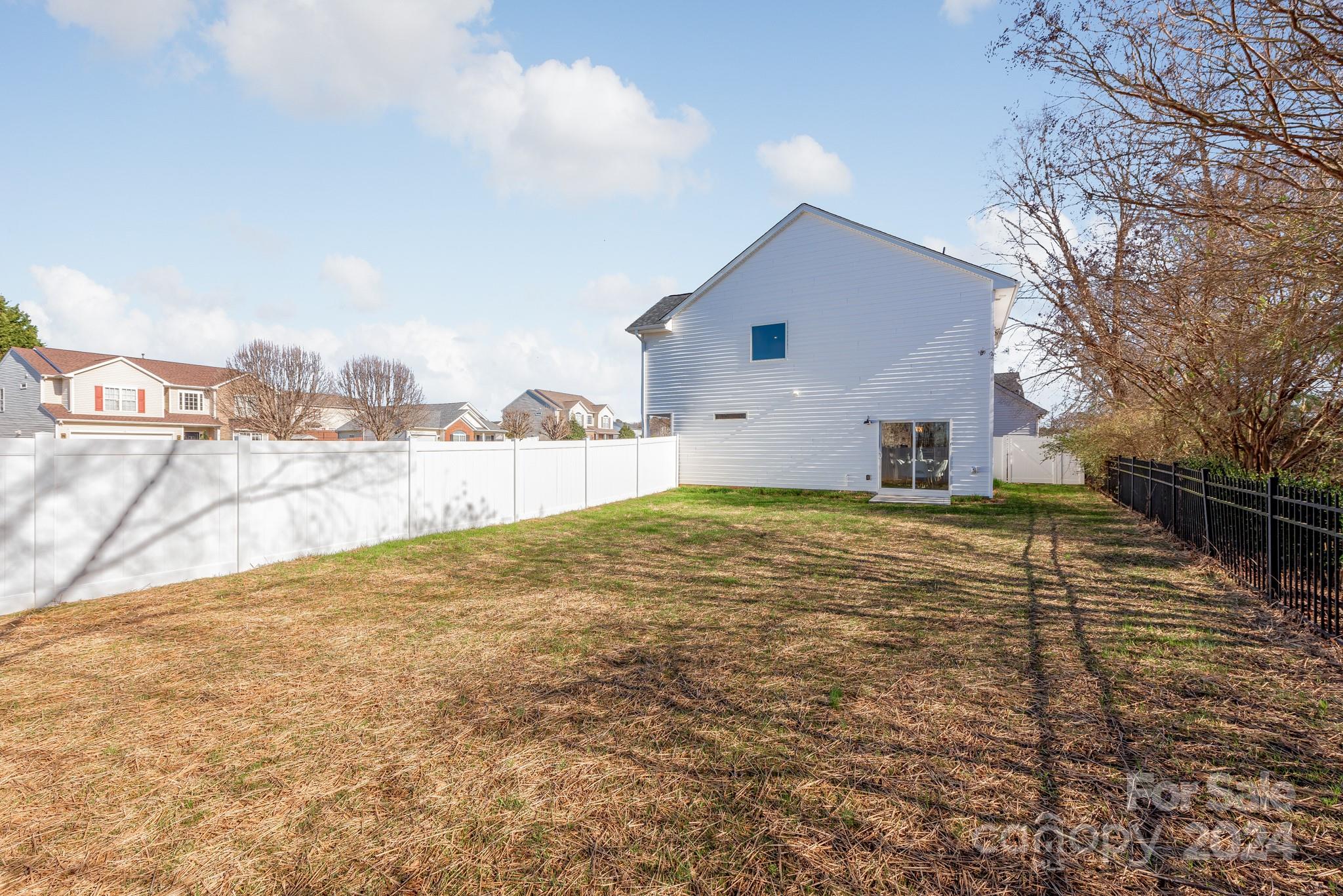 Lincoln Meadows - Residential