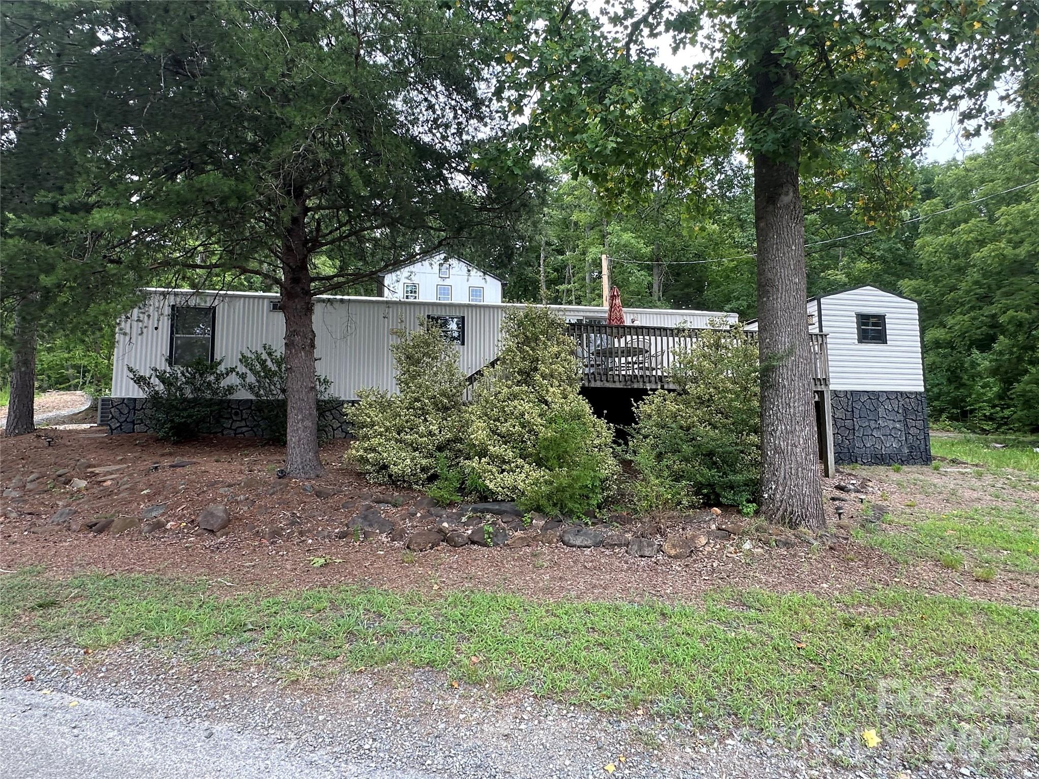535 Lake Shore Drive