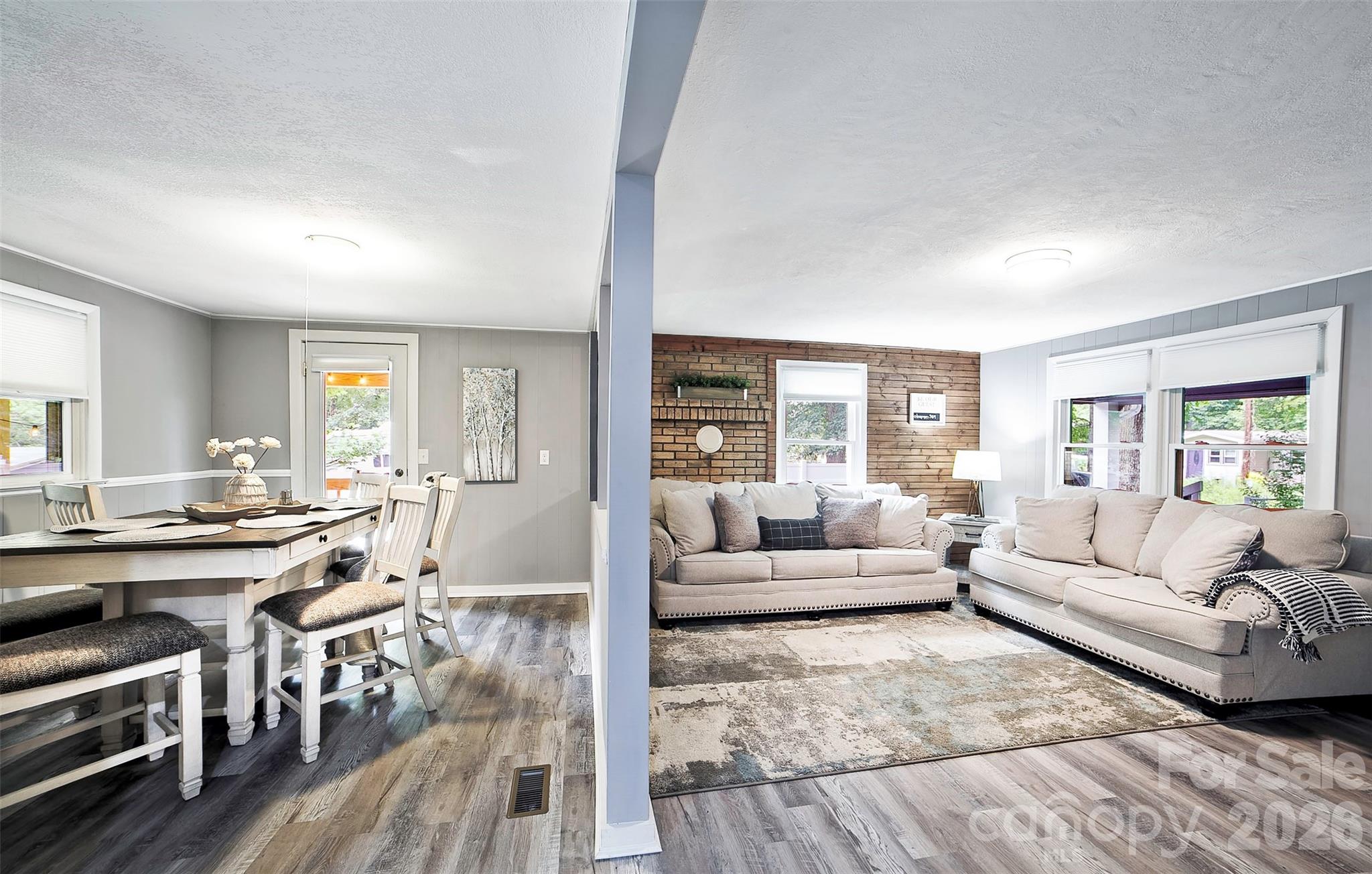 22 Glenview Place