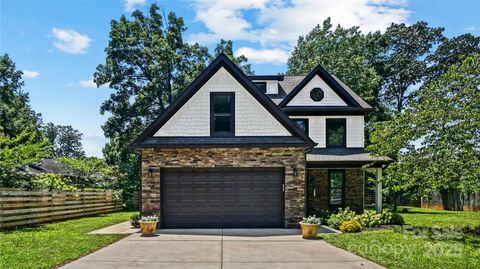 5511 Milhaven Lane Charlotte NC 28269