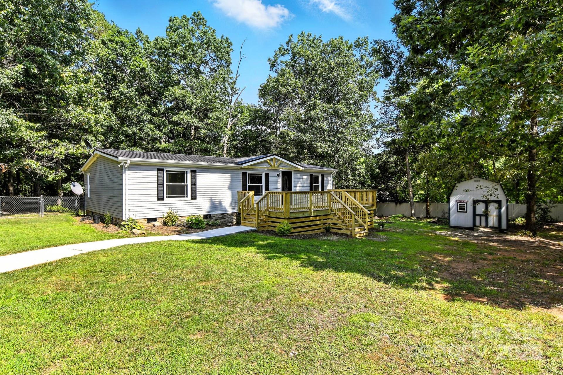 2734 Orangewood Lane