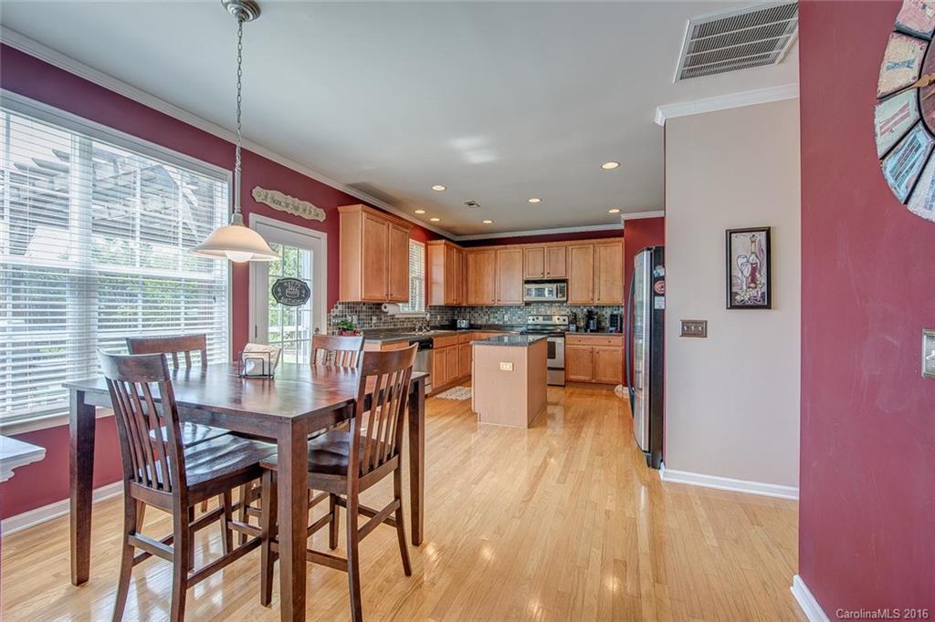 Autumn Cove At Lake Wylie - Residential