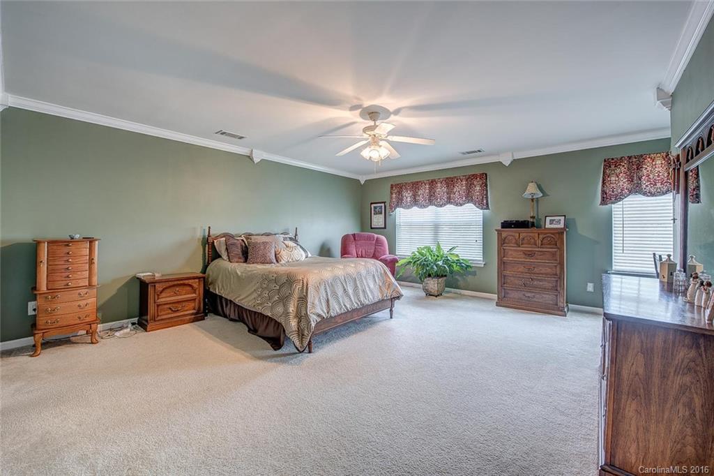 Autumn Cove At Lake Wylie - Residential