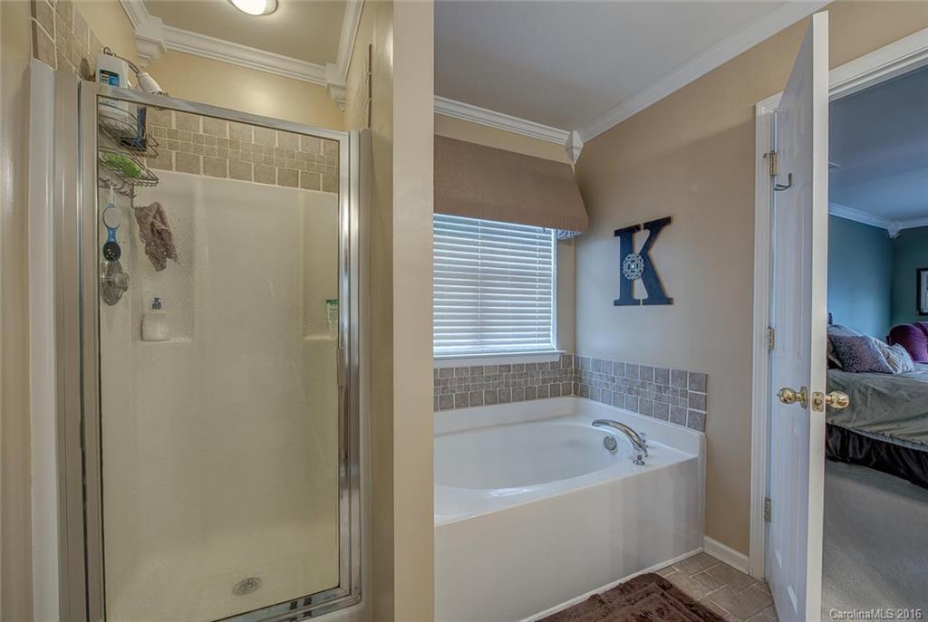 Autumn Cove At Lake Wylie - Residential