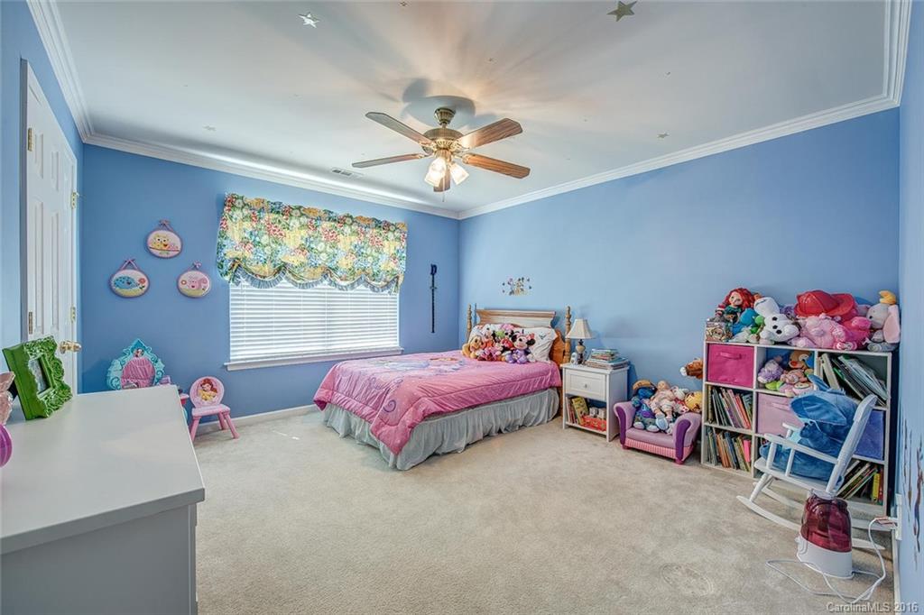 Autumn Cove At Lake Wylie - Residential