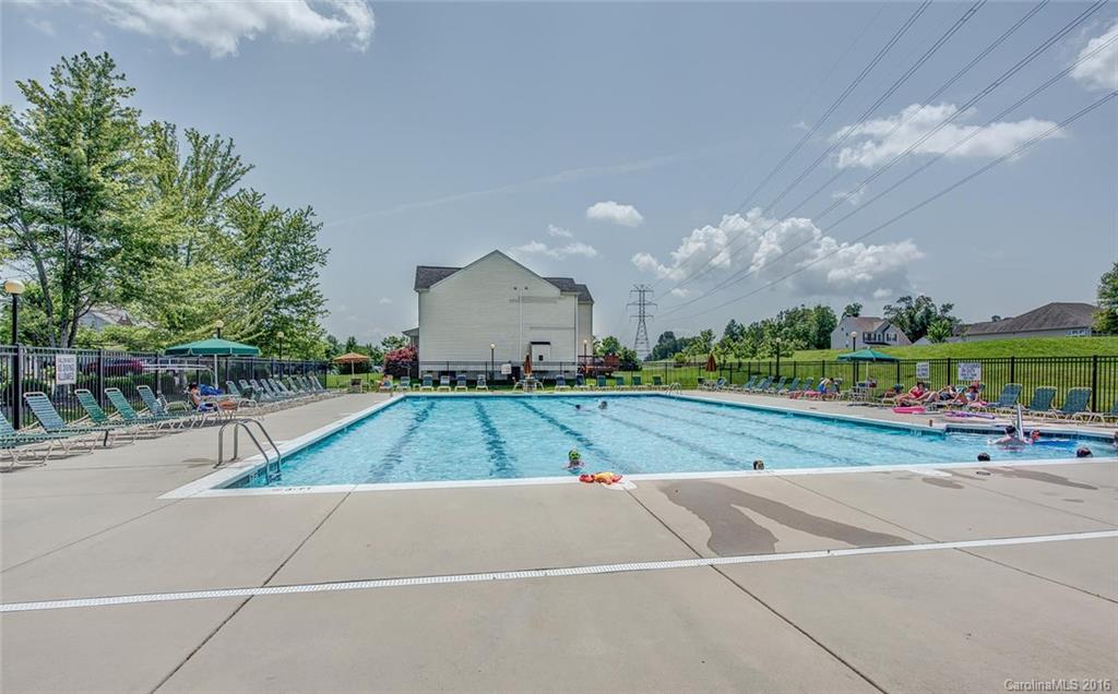 Autumn Cove At Lake Wylie - Residential