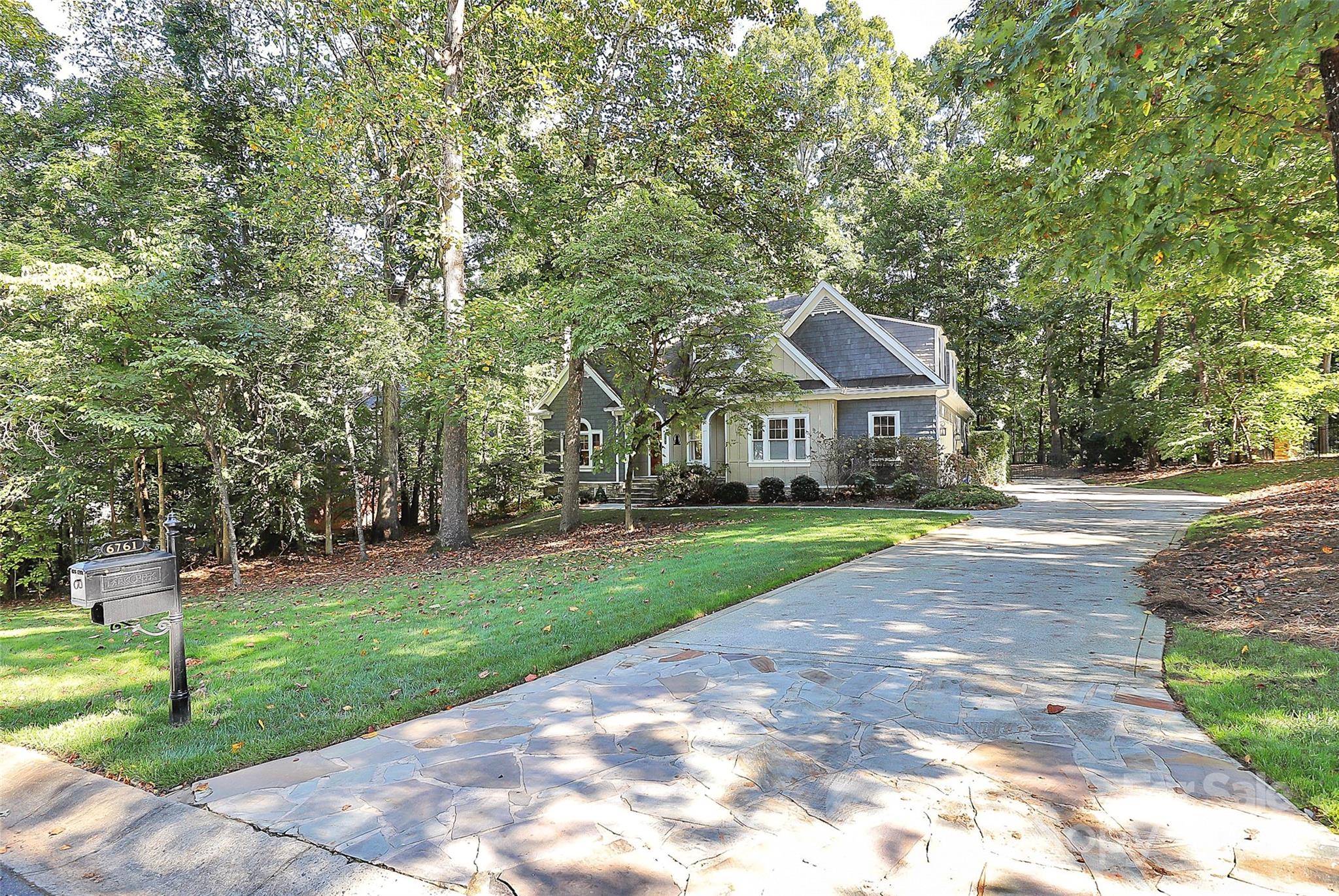 6761 Fox Ridge Circle