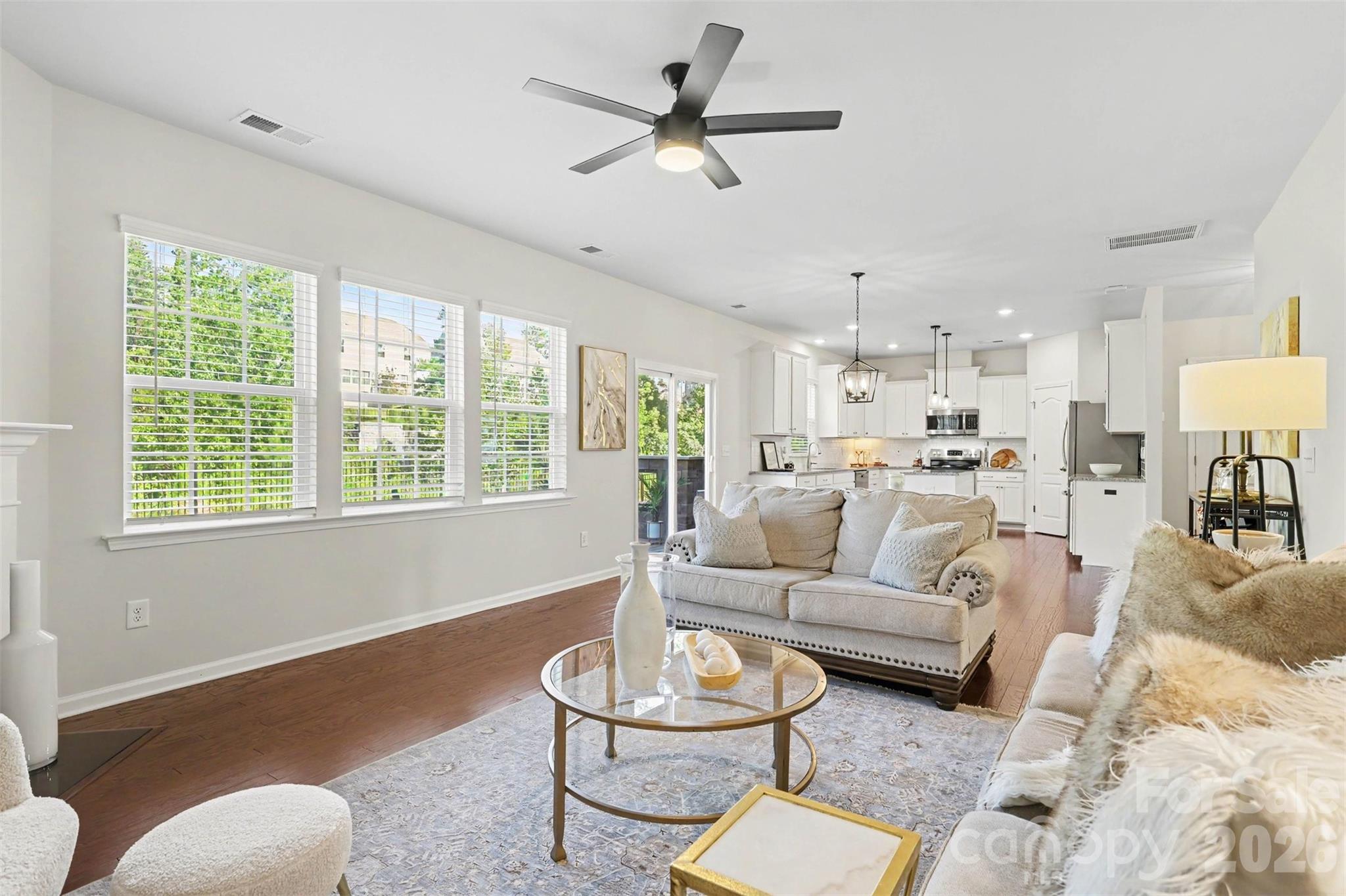 16823 Cozy Cove Road