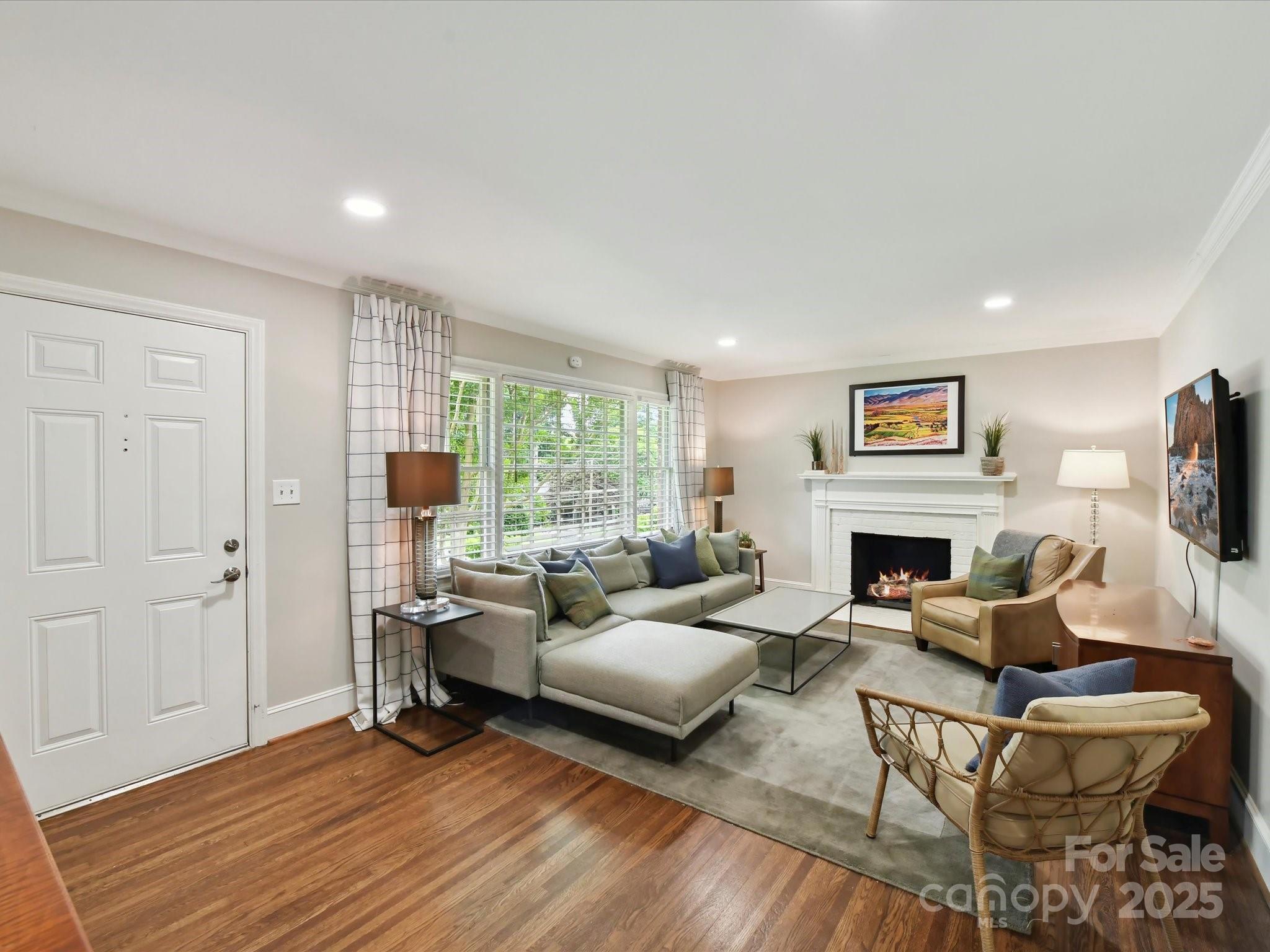 1638 Wensley Drive