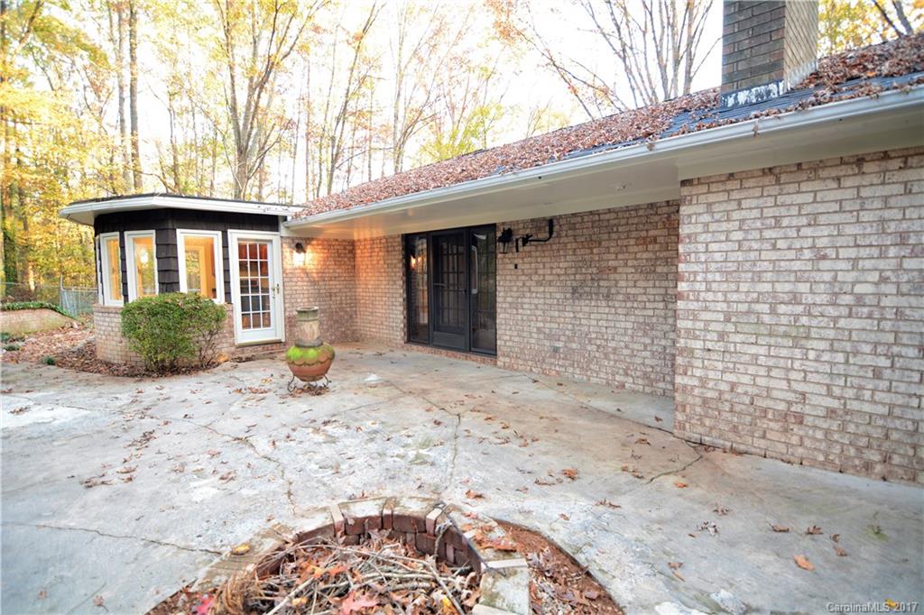 Mitchell Aire - Residential