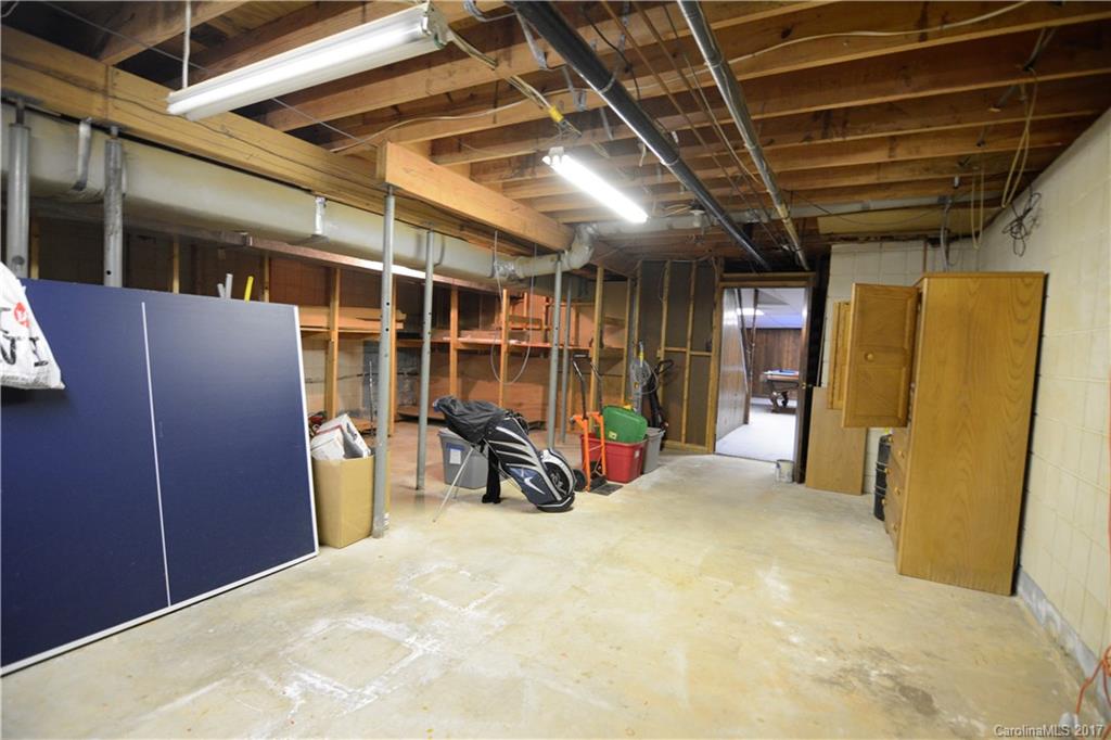 Mitchell Aire - Residential