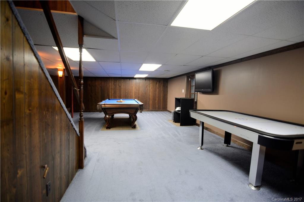 Mitchell Aire - Residential