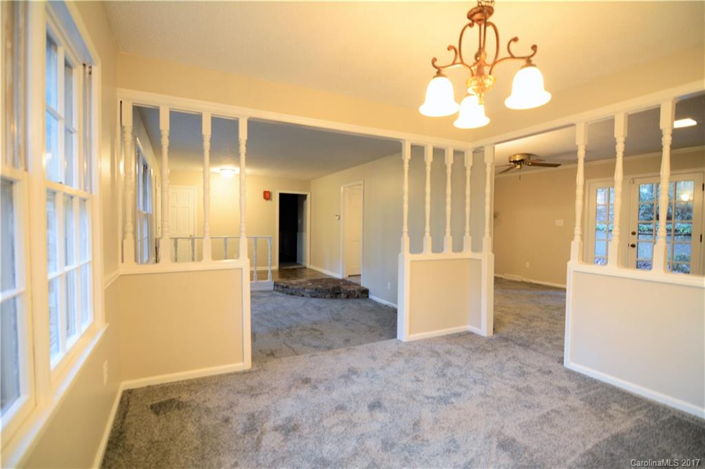 Mitchell Aire - Residential