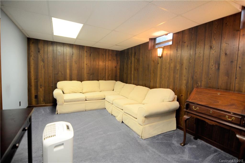 Mitchell Aire - Residential