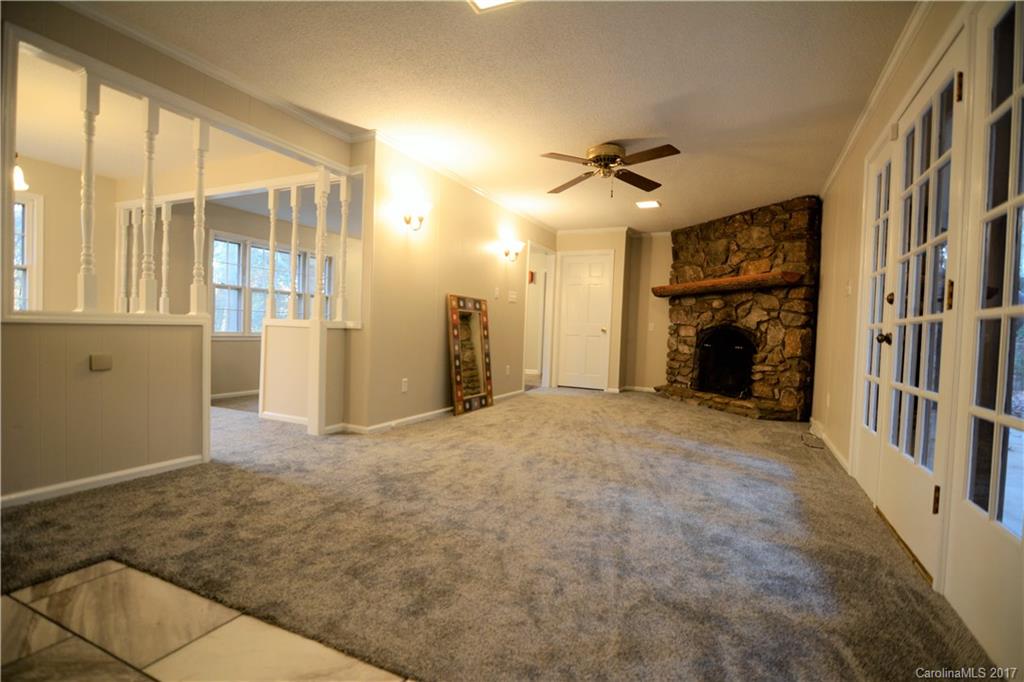 Mitchell Aire - Residential