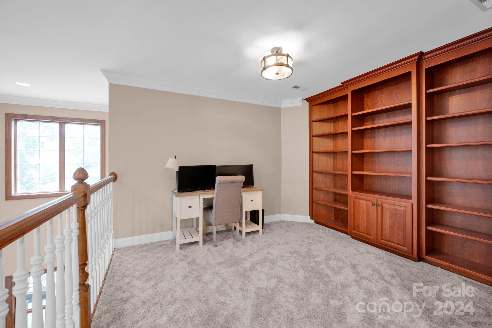 Pinnacle Shores - Residential