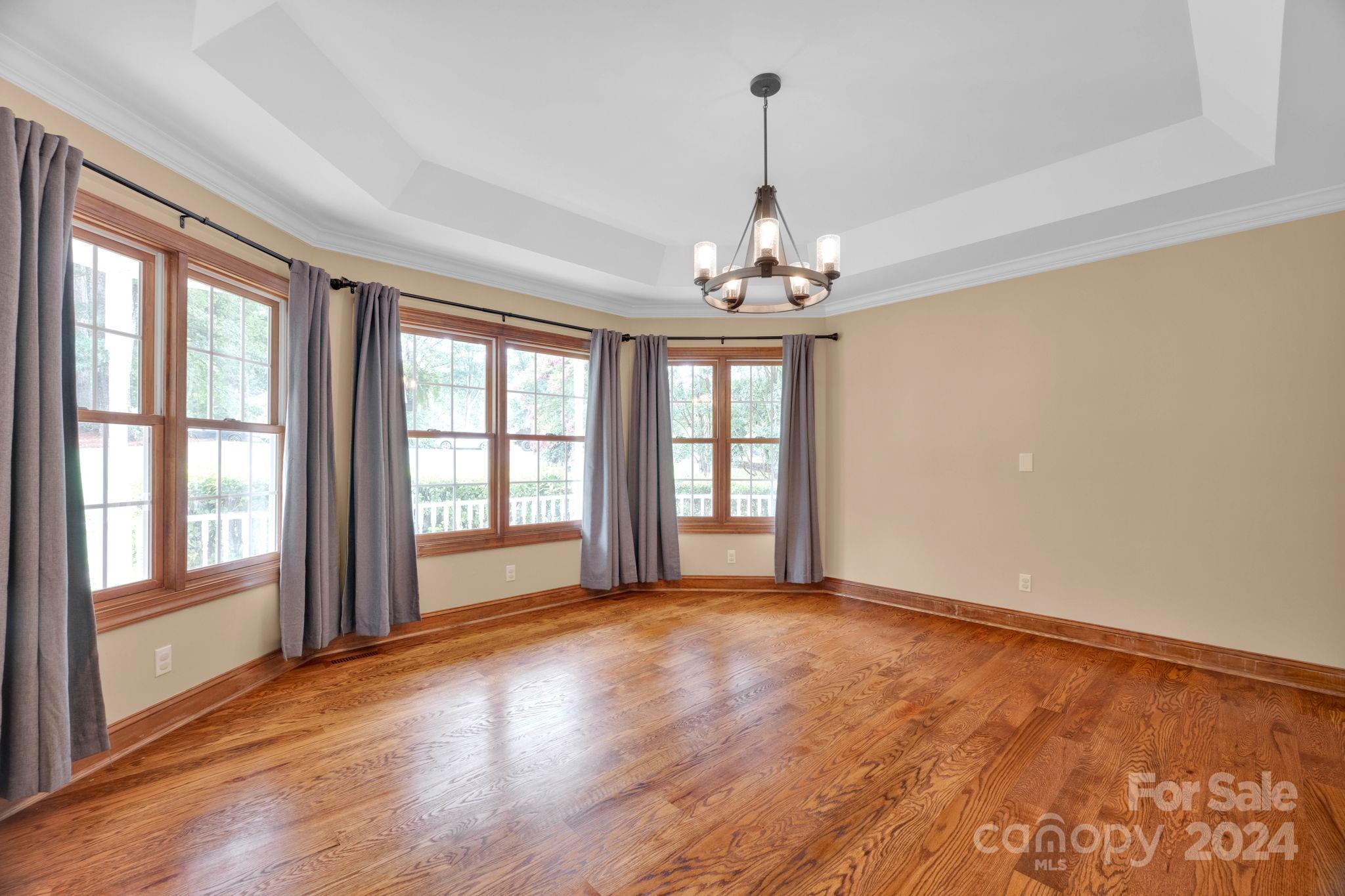 Pinnacle Shores - Residential