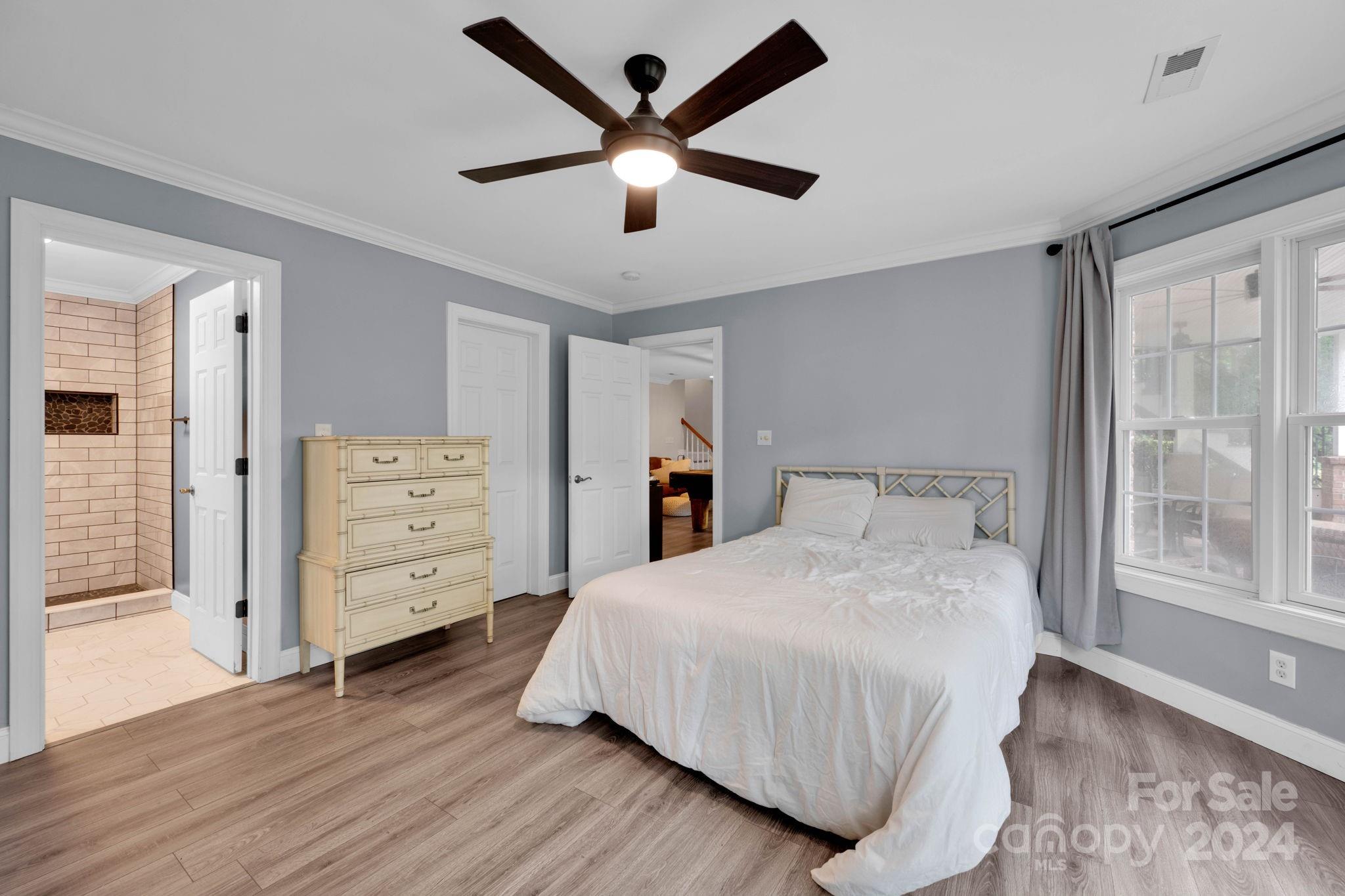 Pinnacle Shores - Residential