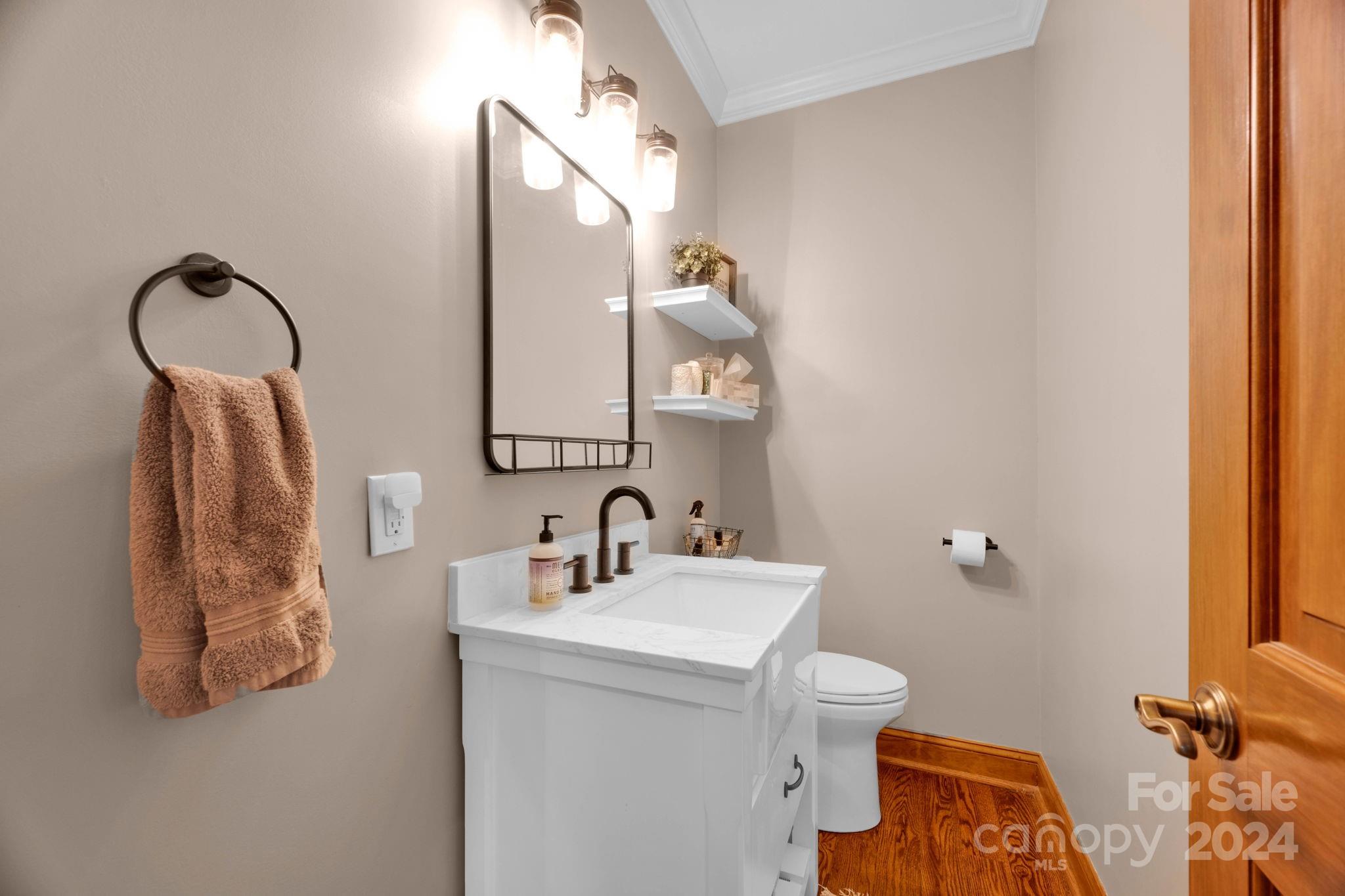 Pinnacle Shores - Residential