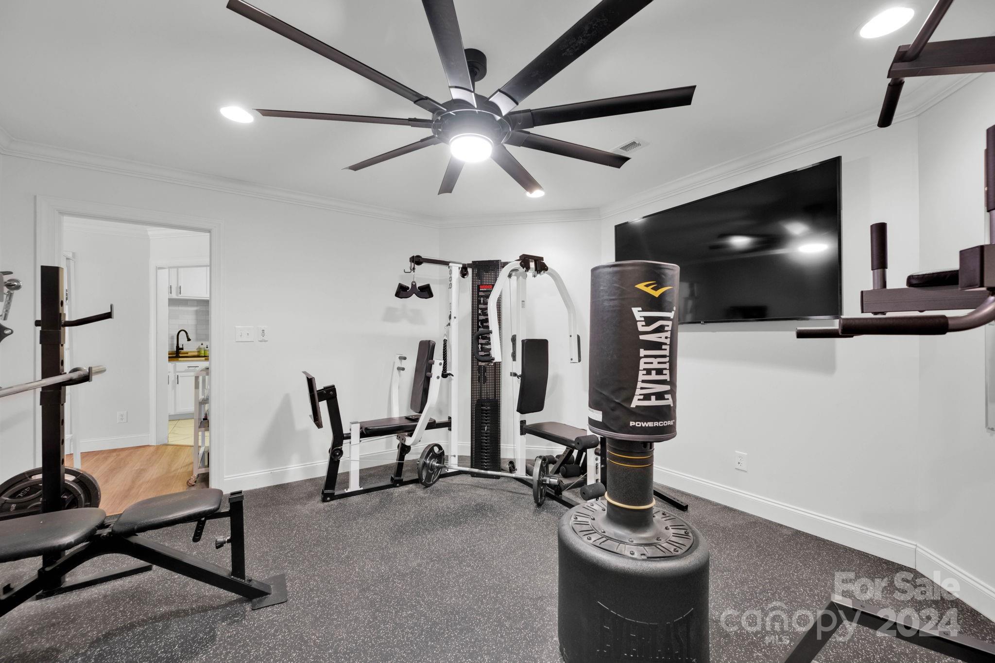 Pinnacle Shores - Residential