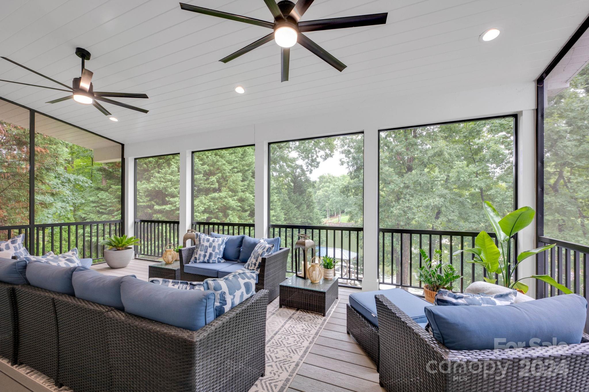 Pinnacle Shores - Residential