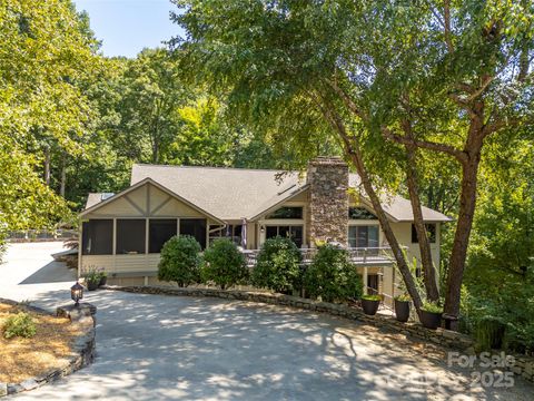 117 Little Cherokee Ridge Hendersonville NC 28739