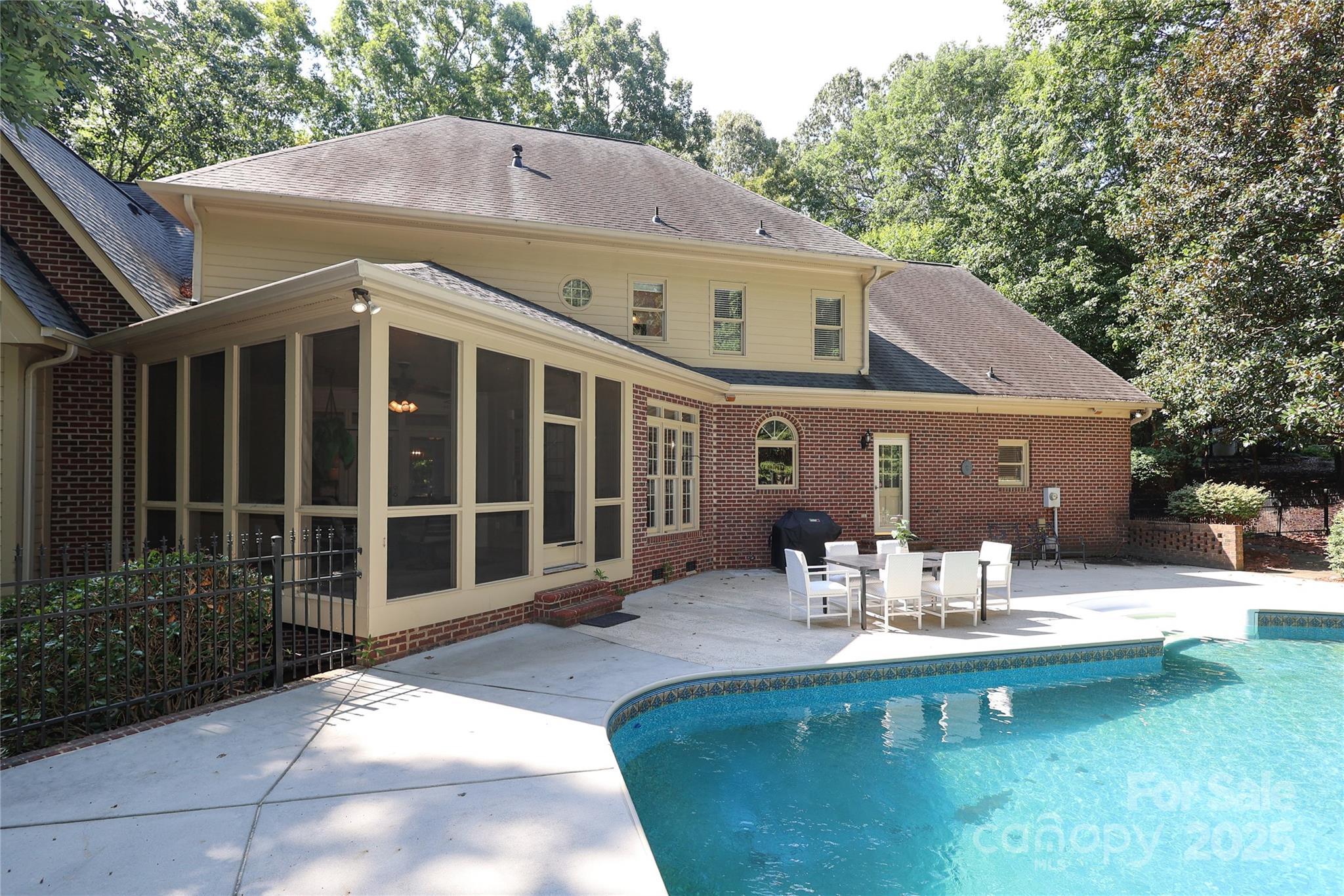 2500 High Ridge Road