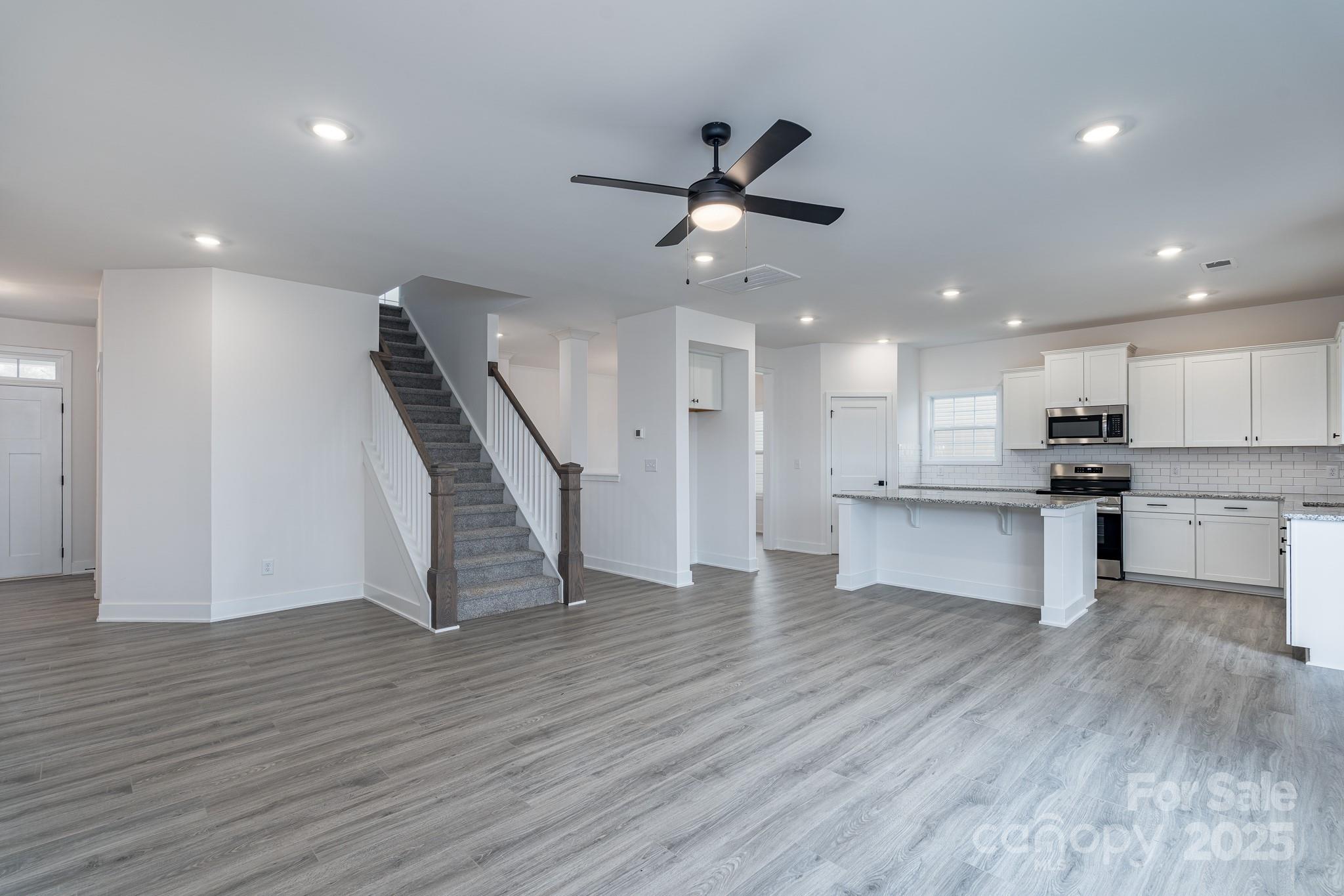 1170 Kildare Drive 77